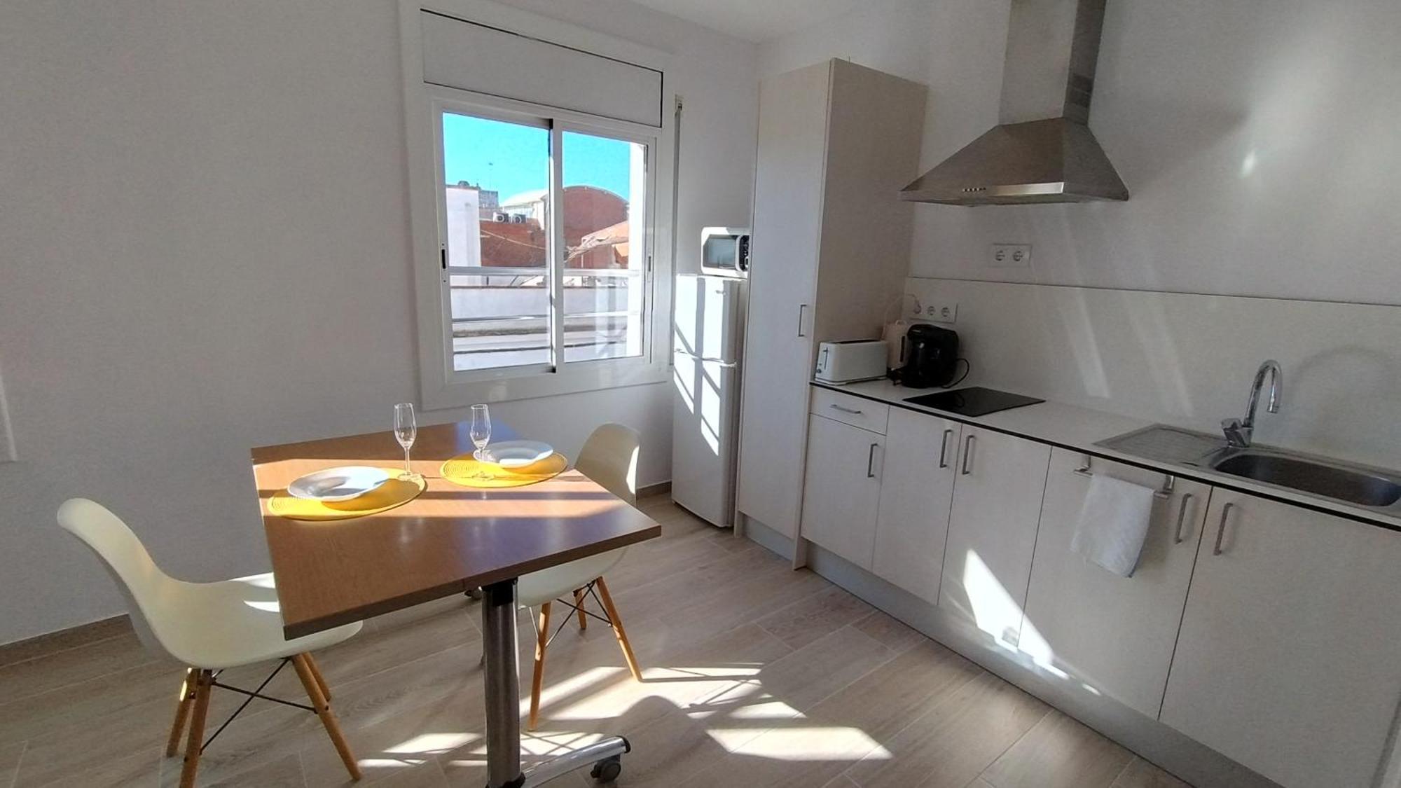 Rosesapparts Estudios & Parking Appartement *